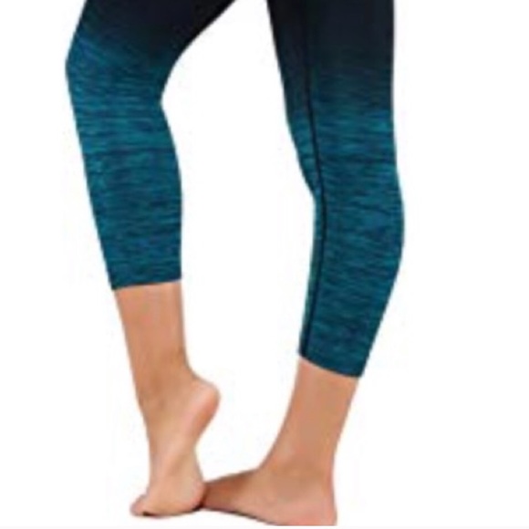 Itzon | Capri Ombré Teal Yoga Leggings stretchy - Picture 3 of 3